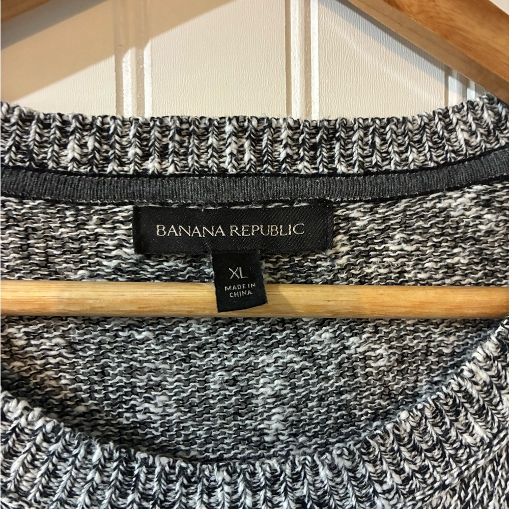 Banana Republic Black & White Marled Crewneck Sweater